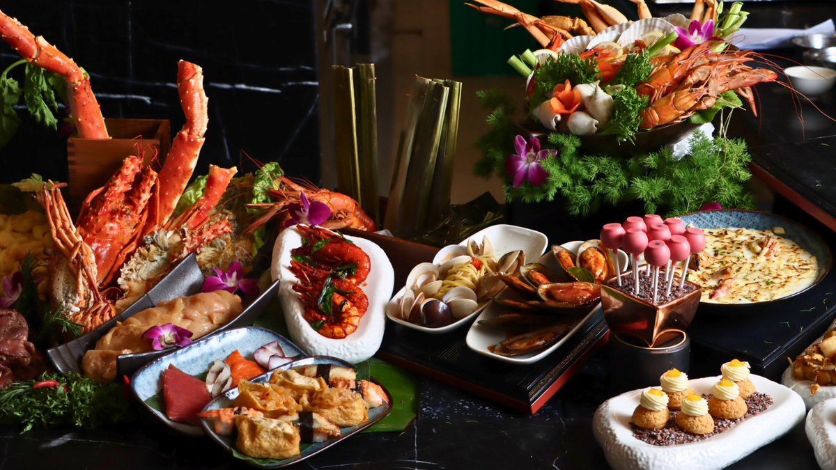 Moonlight Marinara - Seafood Buffet Dinner