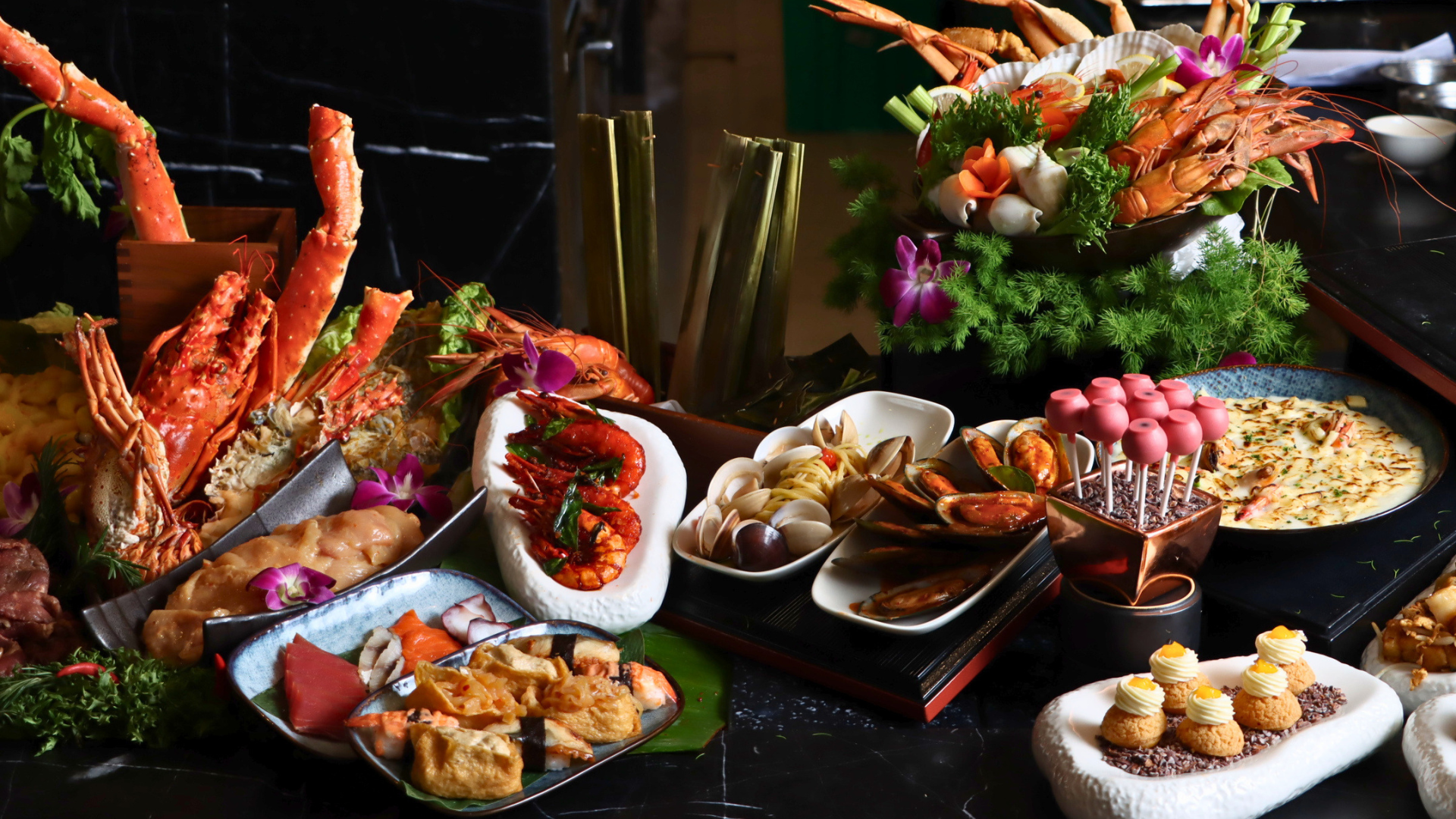 Moonlight Marinara - Seafood Buffet Dinner